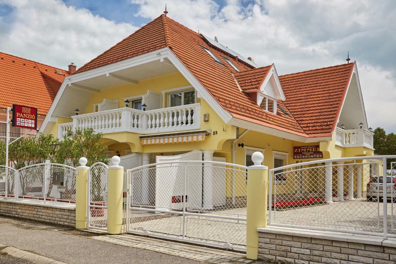 Gold House Pension Balatonfüred Esterno foto