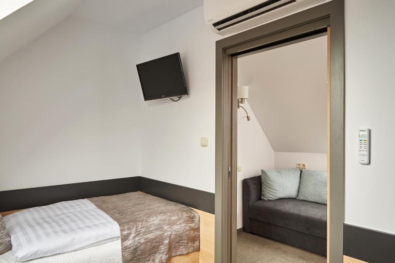 Gold House Pension Balatonfüred Esterno foto